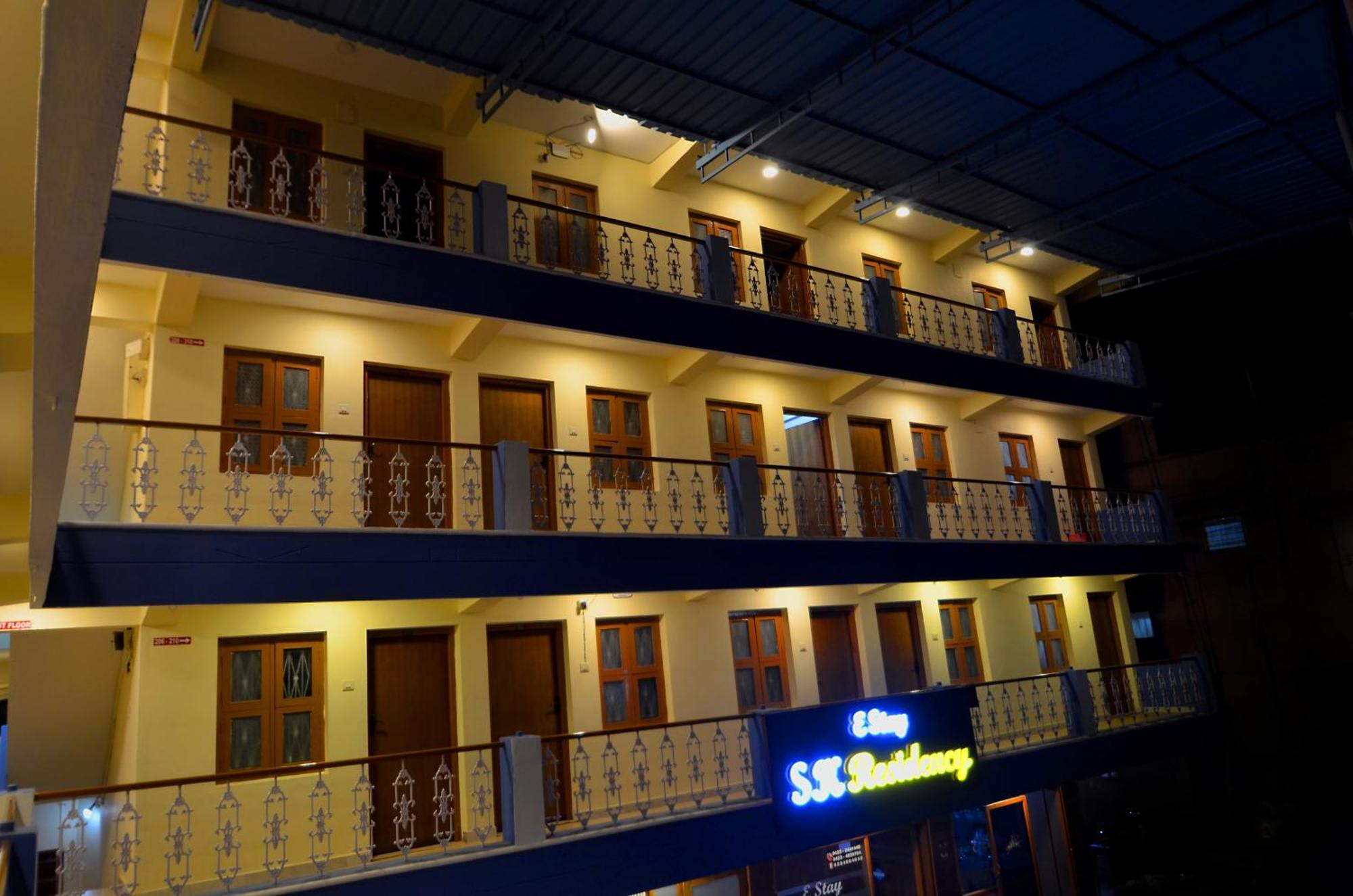 Estay Sk Residency Утакаманд Экстерьер фото